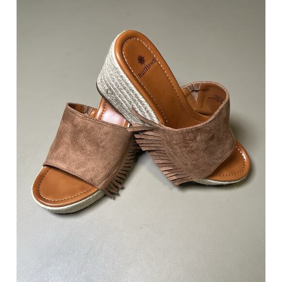 RuffHewn Wyatt Wedge Brown Fringe Sandal Womens 7-1/2 - Picture 1 of 11